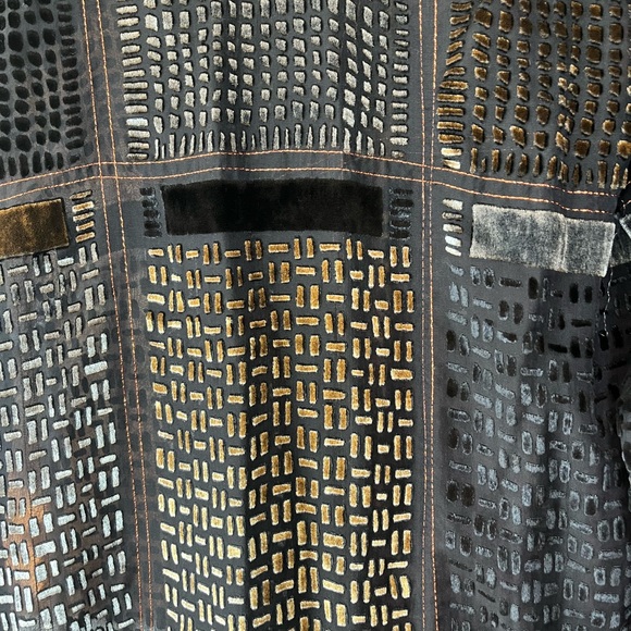 Chico’s flowy blouse - understated bling! - Picture 4 of 5